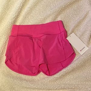 Lululemon Sonic Pink Speed Up Short 4” Size 0